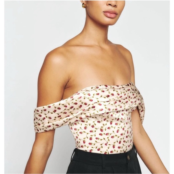 Reformation Tops - NWT reformation lux 100% silk top in Madison size o floral